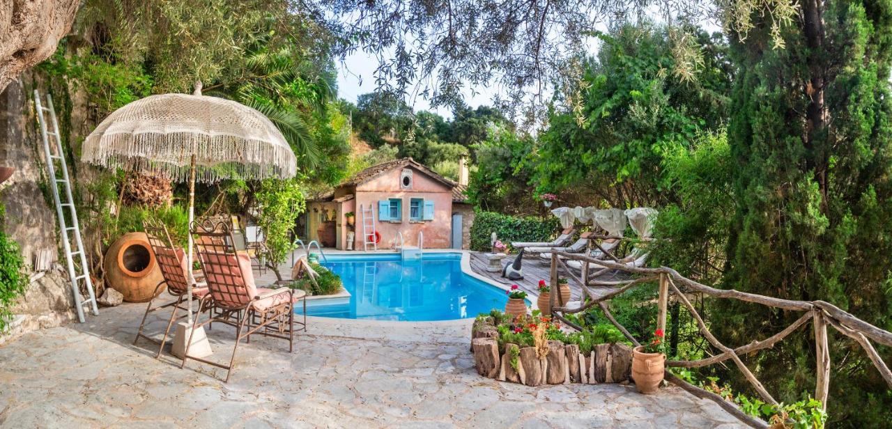 Katouna Pavezzo Country Retreat 아파트 호텔 외부 사진